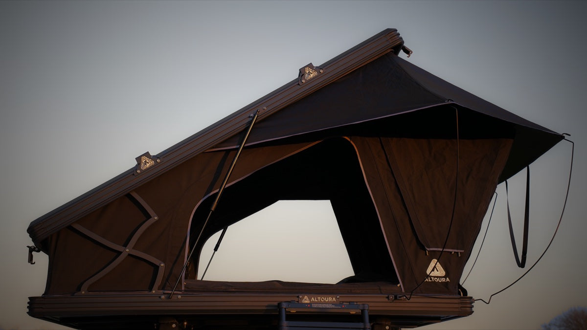 Altoura Skylodge X Außenansicht geöffnet